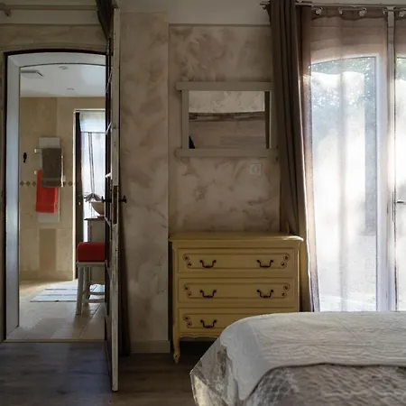 Bed & Breakfast Hotes'antic Provence Lorgues